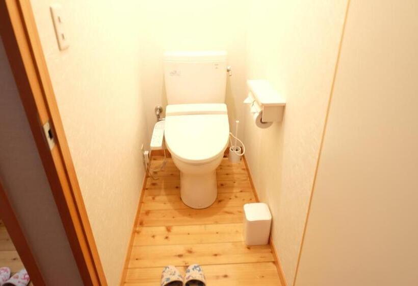 이코노미 룸 공용욕실, Hinodeya