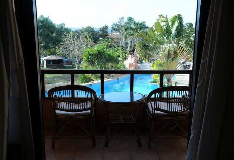 اتاق استاندارد, Africana Hotel & Spa