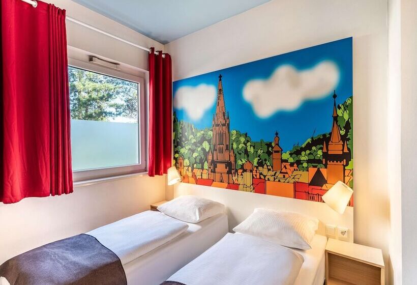 اتاق استاندارد, B&b Hotel Freiburg Süd