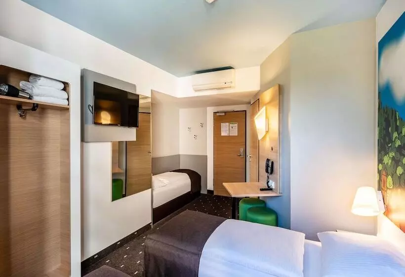 スタンダードトリプルルーム, B&b Hotel Freiburg Süd