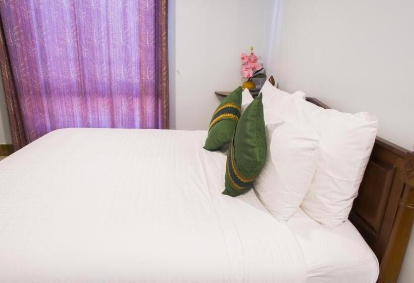 豪华房间, Family Boutique