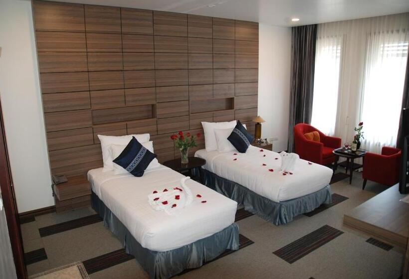 주니어 스위트, Family Boutique