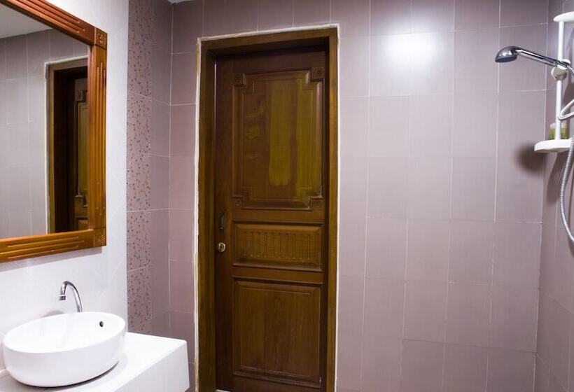 스탠다드 싱글 룸, Family Boutique