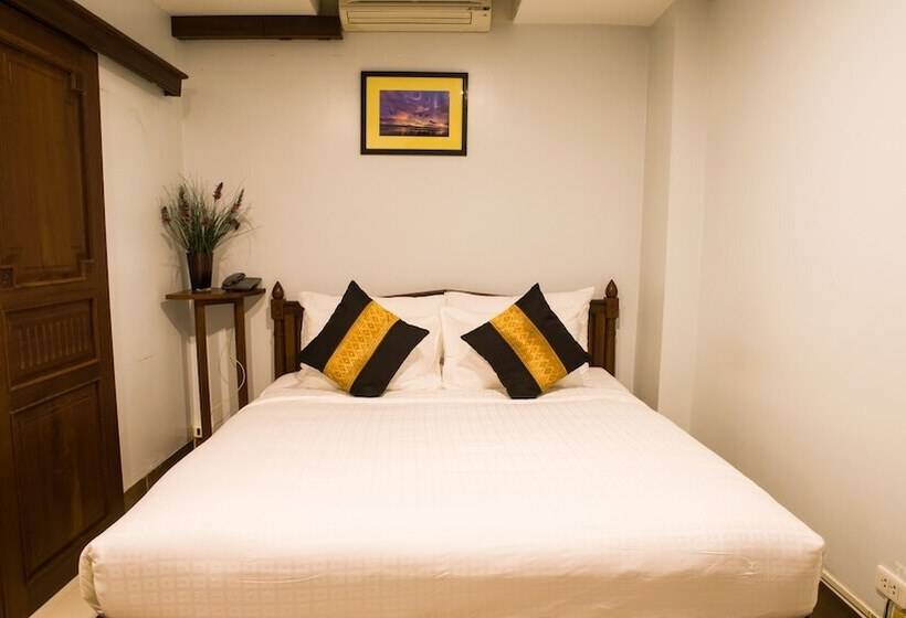 标准间, Family Boutique