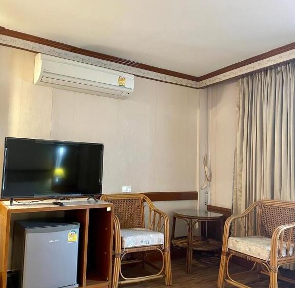 Sviitti King-vuode, Jp Inn Pattaya