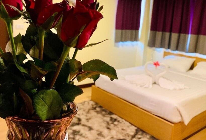 Deluxe-huone, Jp Inn Pattaya