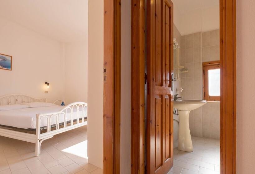 带1个卧室的高级公寓, Residence Albatros