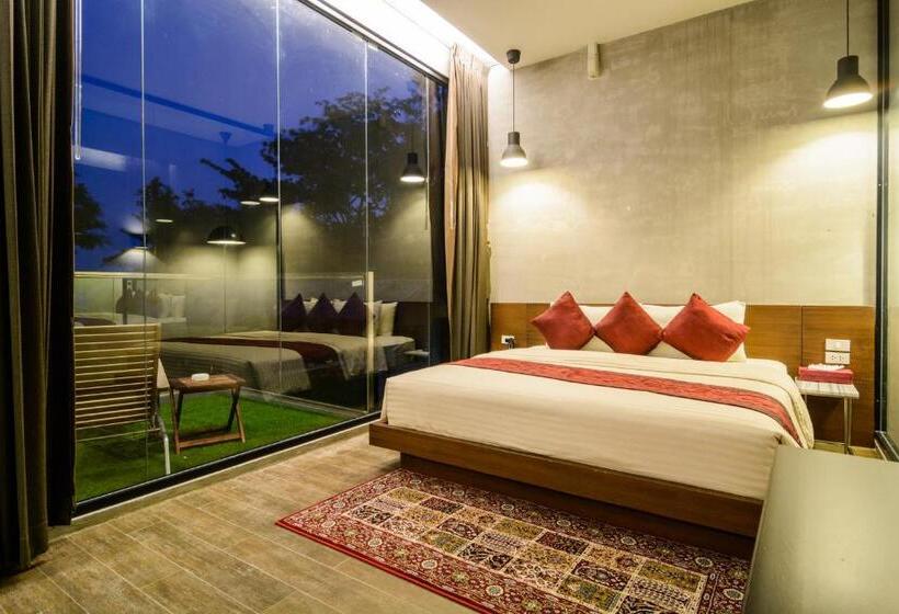 Quarto Executivo, Samed Grandview Resort