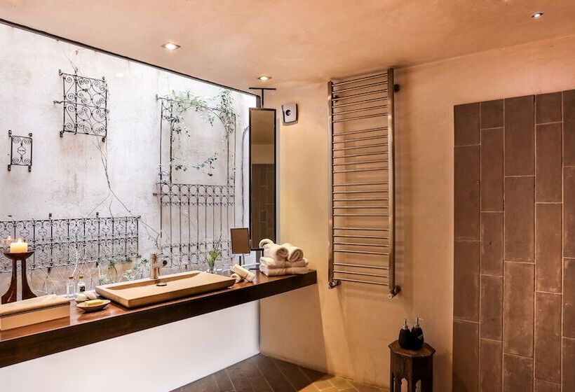 套房, Karawan Riad