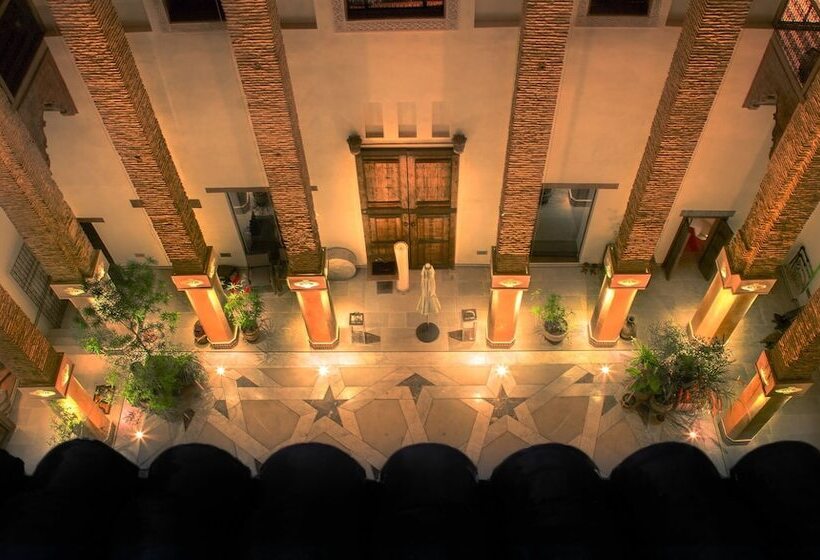 سوییت, Karawan Riad