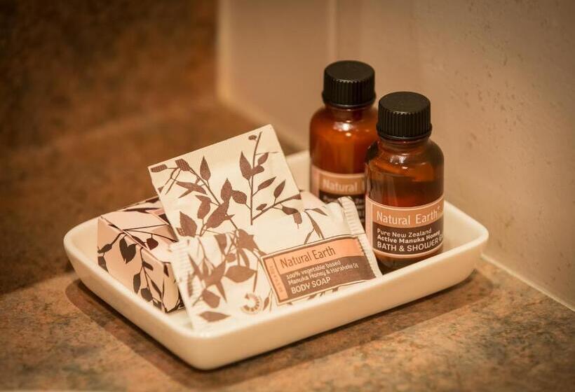 סוויטה עם ג'קוזי, Siena Motor Lodge