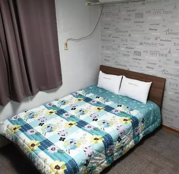 スタンダードルーム, Nabizam Motel