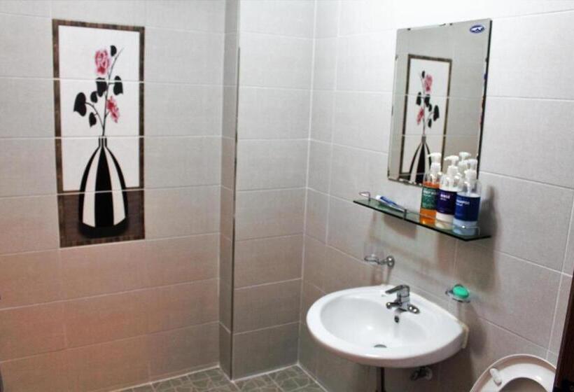 Family Room, Nabizam Motel