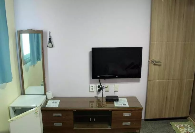デラックスルーム, Nabizam Motel
