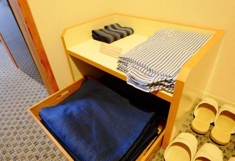 غرفة عائلية, Harvest Skijam Katsuyama