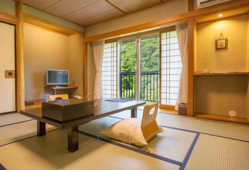 غرفة قياسية, Shiobara Onsen Ryokan Kamiaizuya