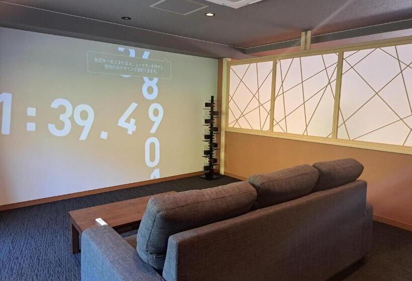 جناح, Shiobara Onsen Ryokan Kamiaizuya