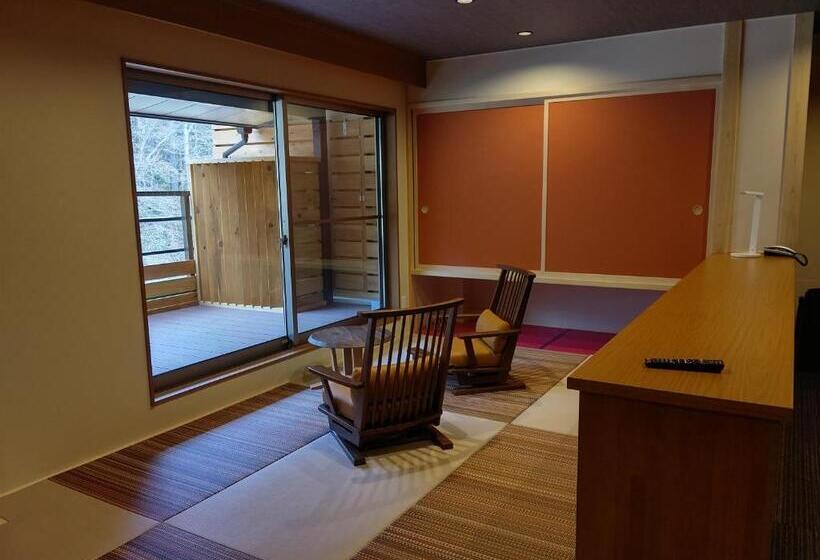 غرفة ديلوكس مطلة على النهر, Shiobara Onsen Ryokan Kamiaizuya