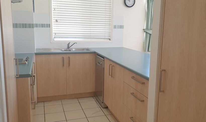 2 Bedroom Apartment Pool View, Santalina On Hervey Bay
