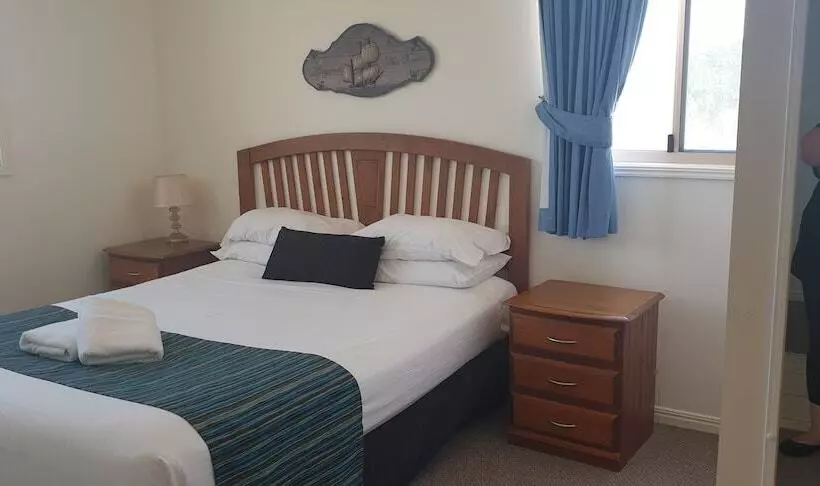 プールの見える１ベッドルームアパートメント, Santalina On Hervey Bay