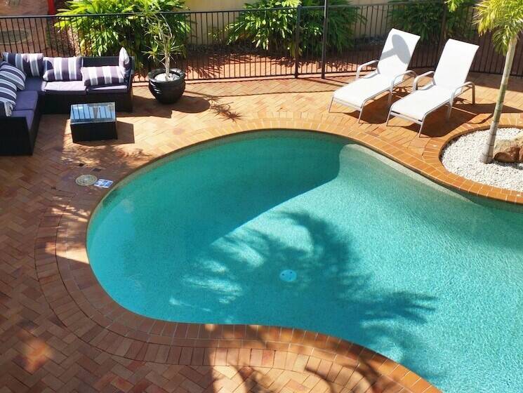 آپارتمان 1 خوابه با چشم‌انداز استخر, Santalina On Hervey Bay