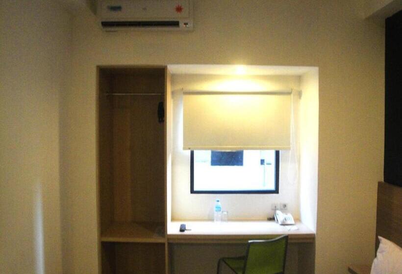 스탠다드 룸, Top Hotel Manado By Gran Puri