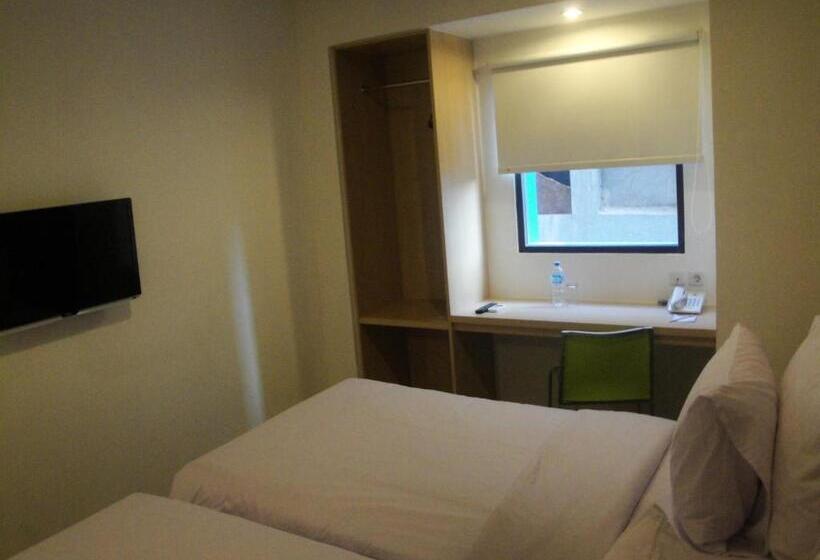 스탠다드 룸, Top Hotel Manado By Gran Puri