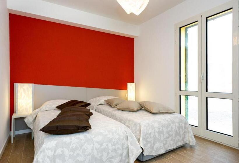 اتاق لوکس, Vele Storiche Pisane