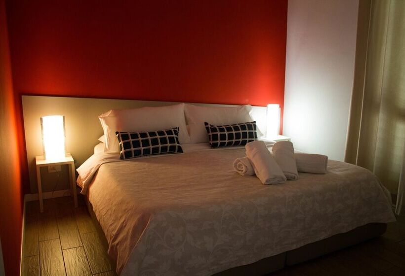 اتاق لوکس, Vele Storiche Pisane