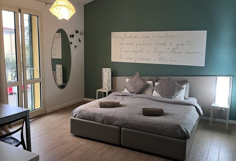 اتاق لوکس, Vele Storiche Pisane