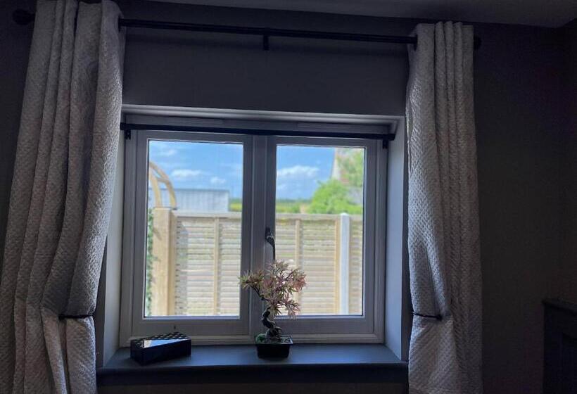 Номер Deluxe, The Old Talbot Hotel Milton Keynes