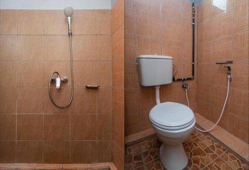 סוויטה משפחתית, Oyo 90059 Ltk Home