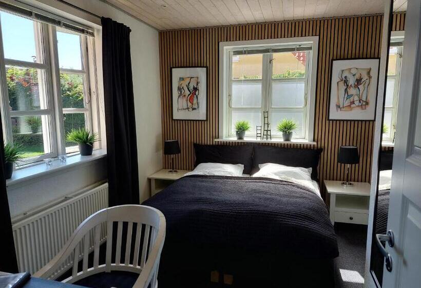 Номер Стандарт Совместная Ванная, Toftegården Guesthouse   Rooms