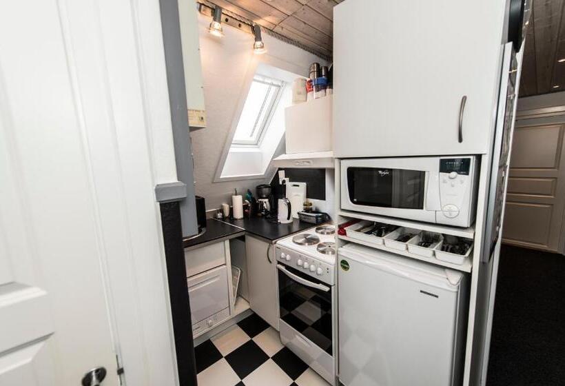 バス共有のスタンダードルーム, Toftegården Guesthouse Rooms