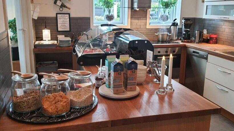 Номер Стандарт Совместная Ванная, Toftegården Guesthouse   Rooms