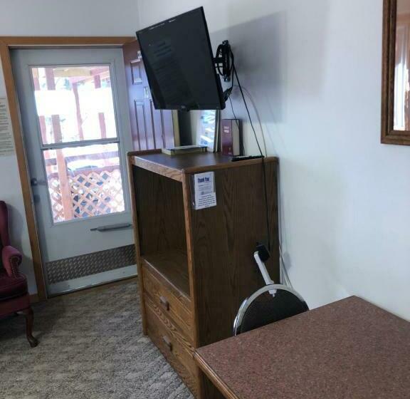 디럭스 룸, Black Hills Motel At Quail S Crossing