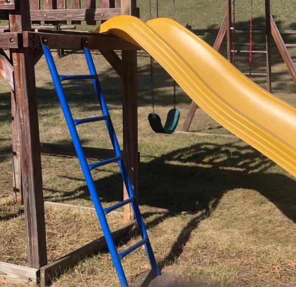 4인용 스탠다드 룸, Black Hills Motel At Quail S Crossing