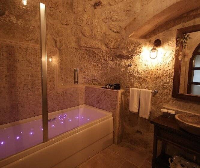 اتاق لوکس, ürgüp Cave Suites