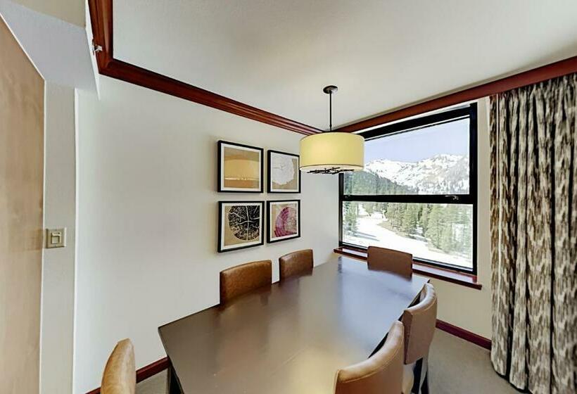 خانه 3 خوابه, Resort At Squaw Creek S 810 & 812