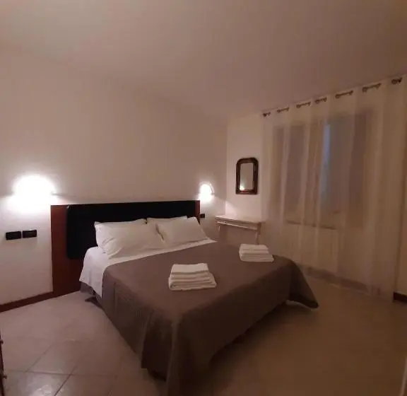 スタンダード４人部屋, Casa Di Clara