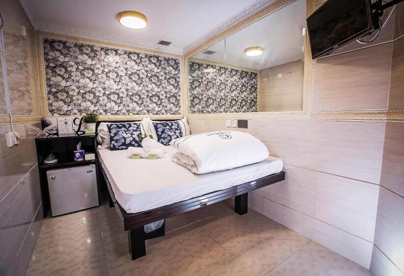اتاق استاندارد, Tsim Sha Tsui