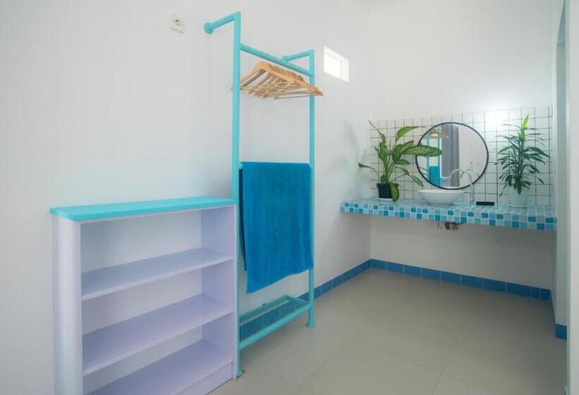 标准间, Mad Monkey Kuta Lombok