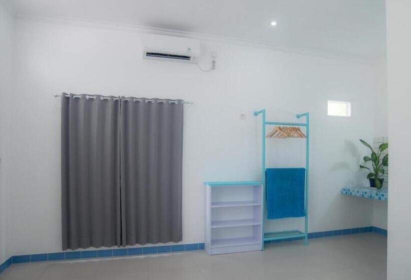 标准间, Mad Monkey Kuta Lombok