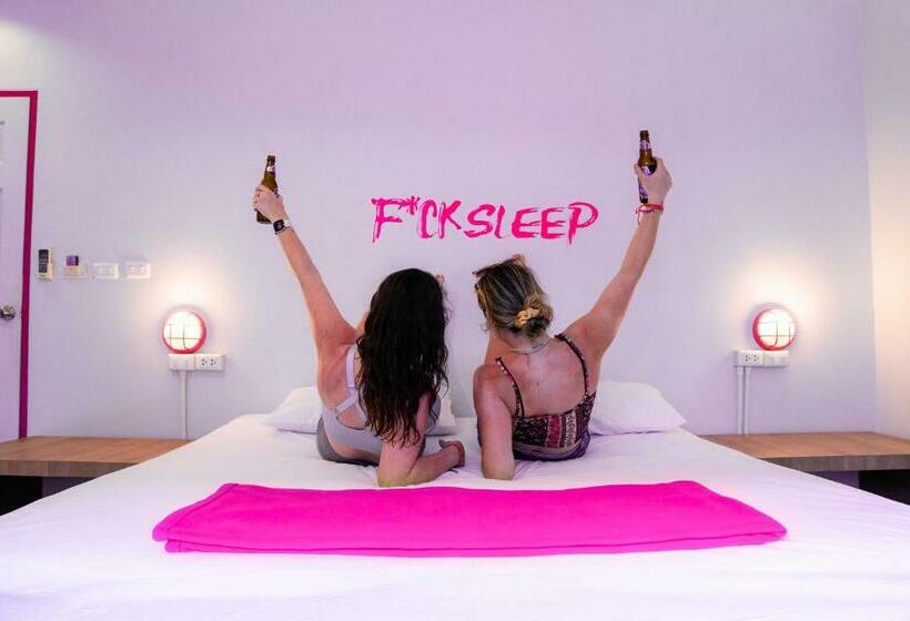 Cameră Standard, Slumber Party Koh Tao