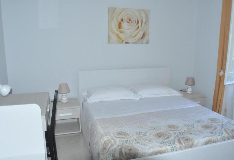 Standard room with outdoor bath, Aldebaran B&b