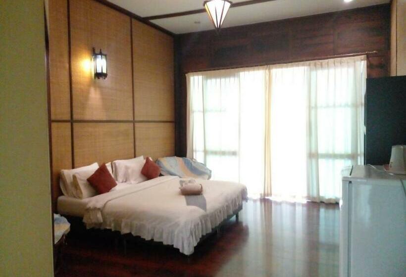 اتاق لوکس, Baansuanleelawadee Resort Amphawa