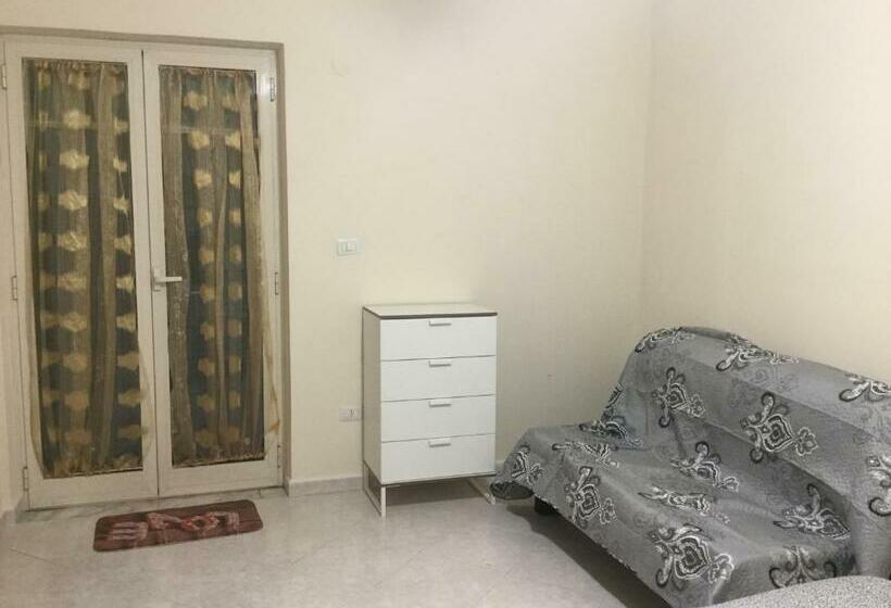 Номер Стандарт, Maria S Home