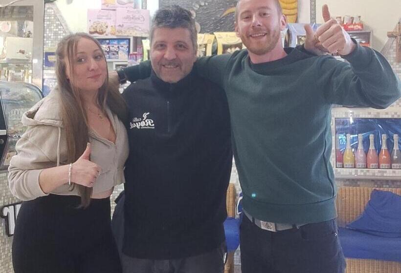 Номер Стандарт, Maria S Home