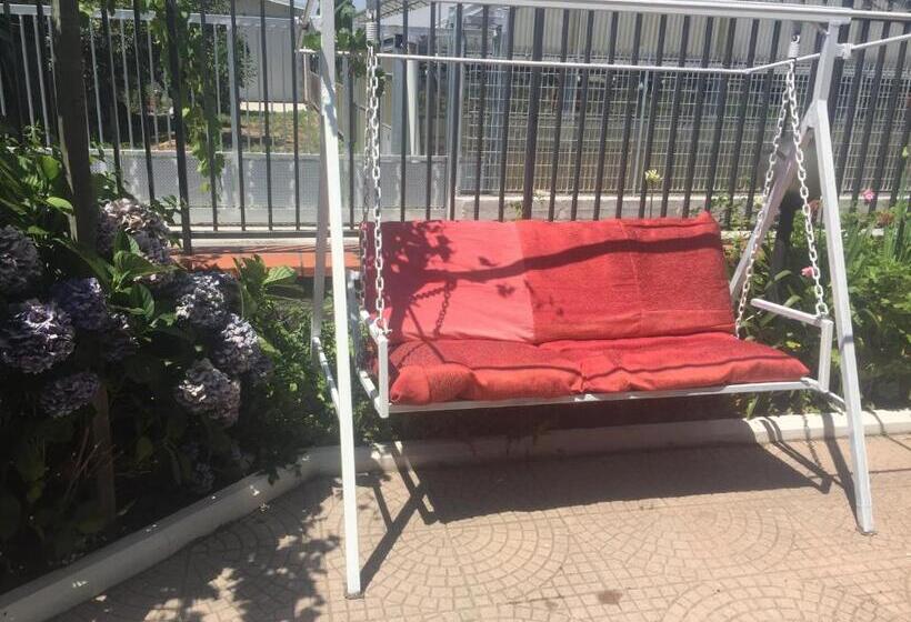 Номер Стандарт, Maria S Home