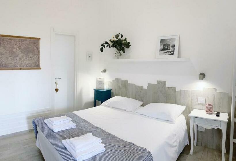 اتاق استاندارد با تخت بزرگ, Villa Volli Three Rooms